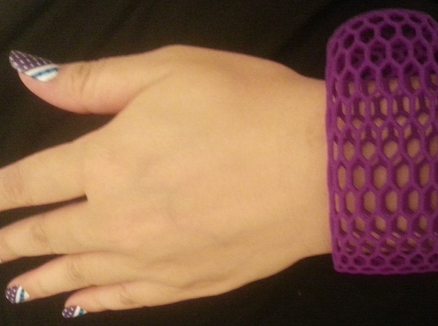Bracelet (Toroidal Lattice) in Purple Processed Versatile Plastic
