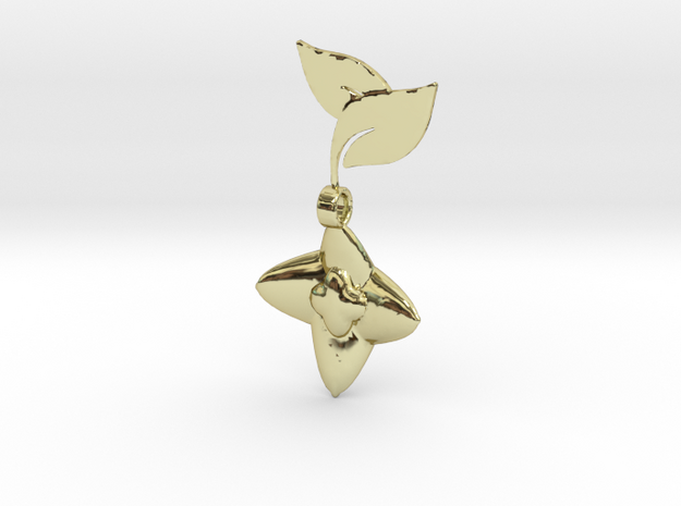 Blooming Berry Pendant in 18k Gold Plated Brass
