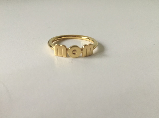 Mom Wow Ring in 18k Gold Plated Brass