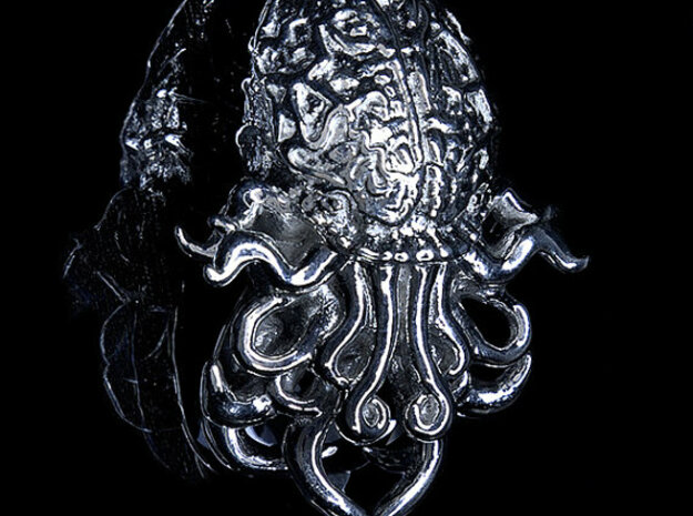 Cthulhu Pendant in Silver and Steel in Polished Silver