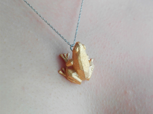 Frog low poly pendant