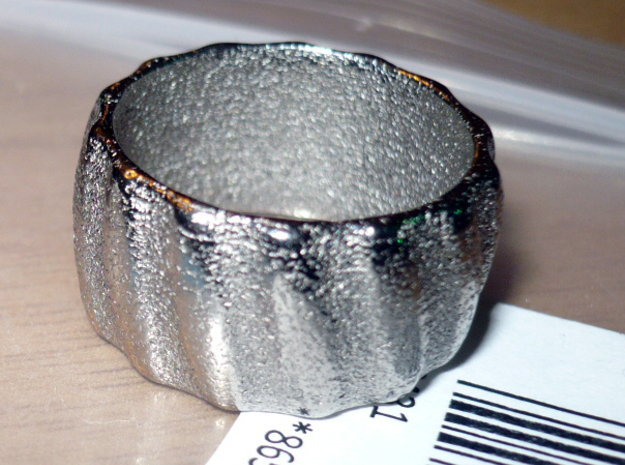 Wavy Ring in Polished Nickel Steel: 7 / 54