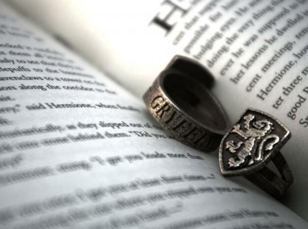 Gryffindor Ring Size 7 in Polished Bronzed Silver Steel