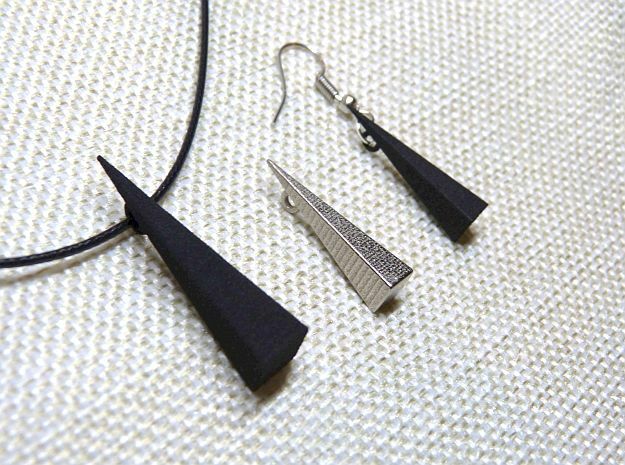 Minimalist pyramidal pendant or earrings in Black Natural Versatile Plastic: Medium