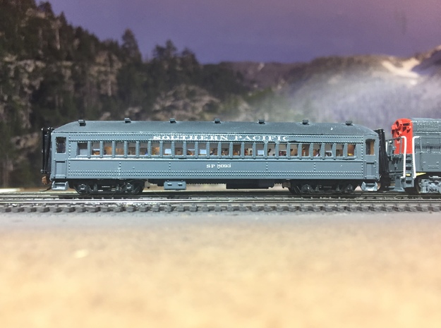 Bachmann 72' Coach Roof for Southern Pacific Subs in Smooth Fine Detail Plastic
