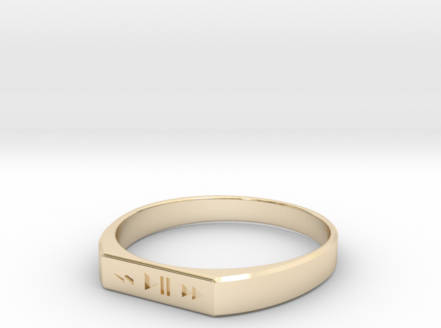 Ring Play in 14K Yellow Gold
