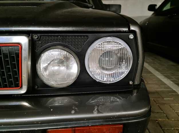 Lancia Delta headlamp frame Inte Left (S) - 3s in White Natural Versatile Plastic