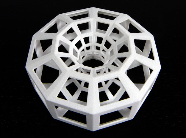 Polygonal torus in White Natural Versatile Plastic