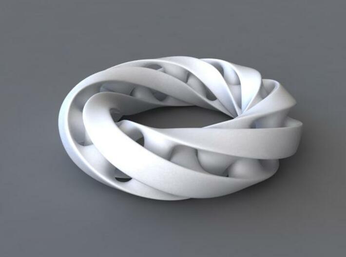 Moebius ring (4HGXEDF99) by MrPumpernickel